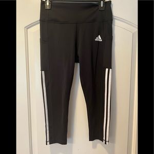Woman’s adidas leggings M